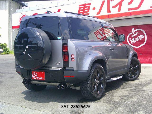 ROVER DEFENDER 2021-03 8132190-2
