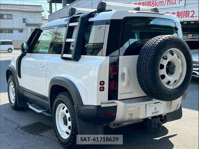 ROVER DEFENDER 2021-04 8146626-16