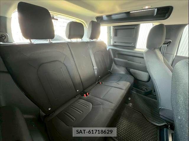 ROVER DEFENDER 2021-04 8146626-6