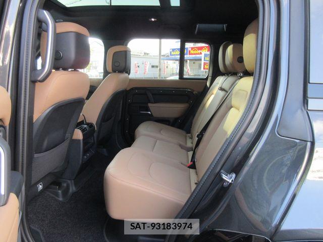 ROVER DEFENDER 2025-06 8146614-16