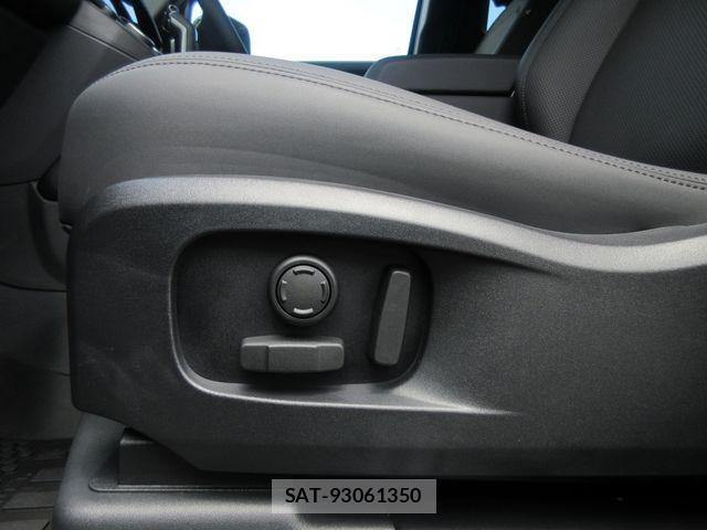 ROVER DEFENDER 2025-09 8209993-19