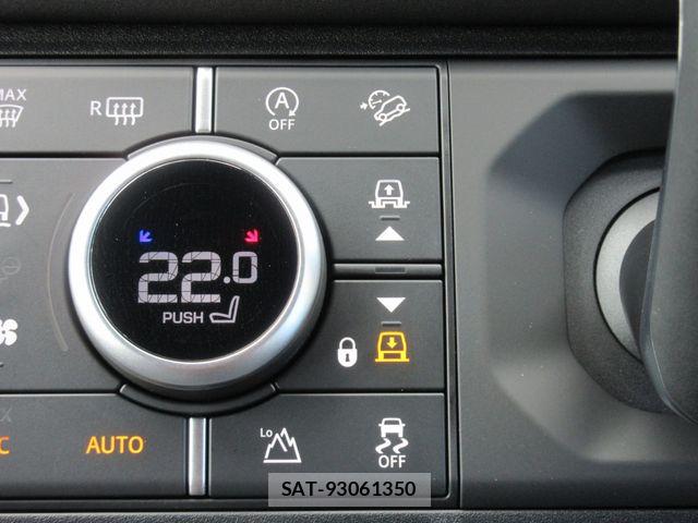 ROVER DEFENDER 2025-09 8209993-28