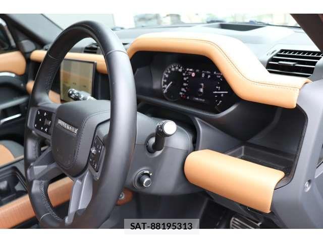 ROVER DEFENDER 2023-05 8209994-18