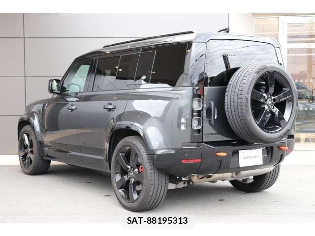 ROVER DEFENDER 2023-05 8209994-4