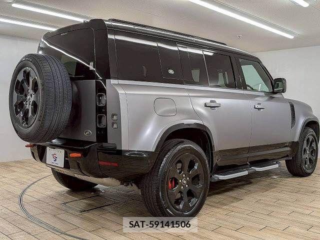 ROVER DEFENDER 2023-03 8246578-15