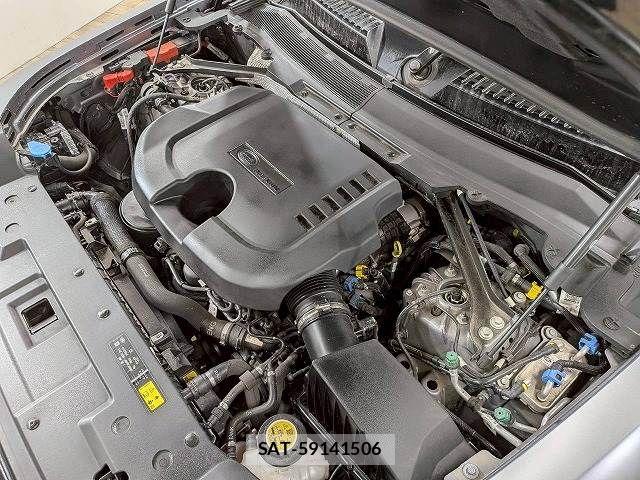 ROVER DEFENDER 2023-03 8246578-17