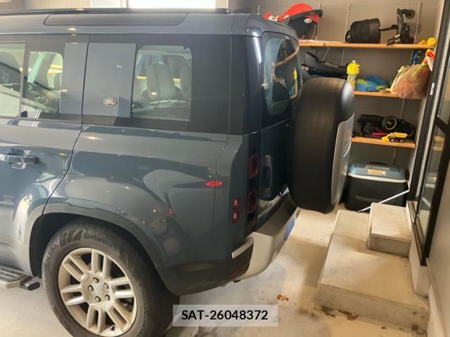 ROVER DEFENDER 2021-09 8316869-4