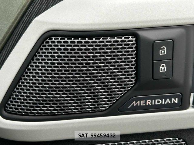 ROVER DEFENDER 2021-02 8316868-2