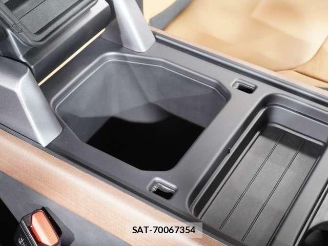 ROVER DEFENDER 2024-01 8316867-27
