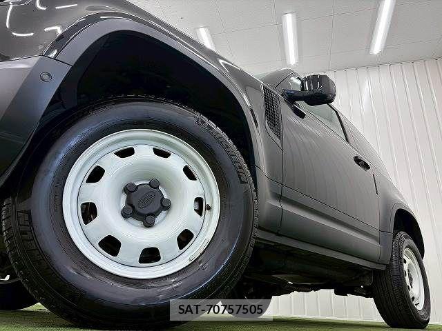 ROVER DEFENDER 2022-01 8337721-18