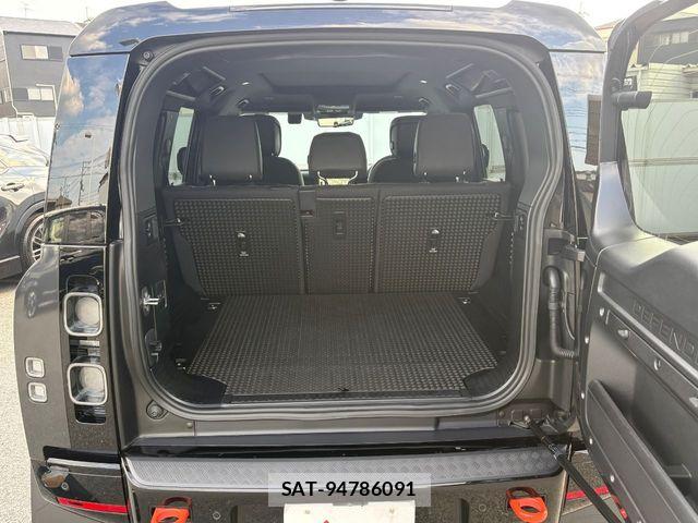 ROVER DEFENDER 2024-04 8334455-5
