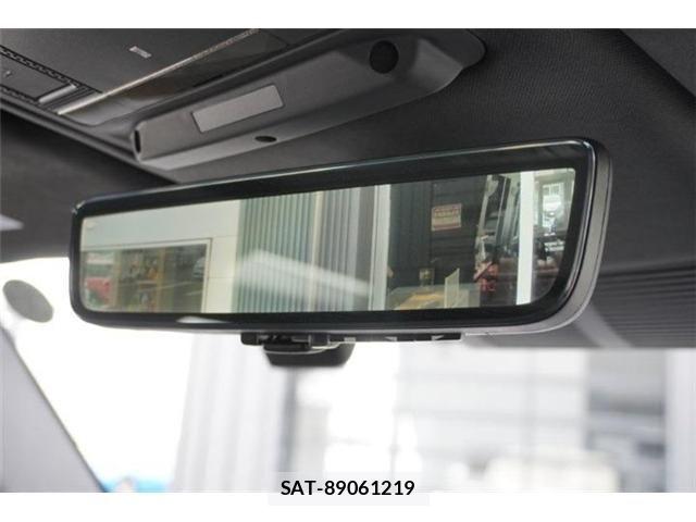 ROVER DEFENDER 2023-12 8355526-17