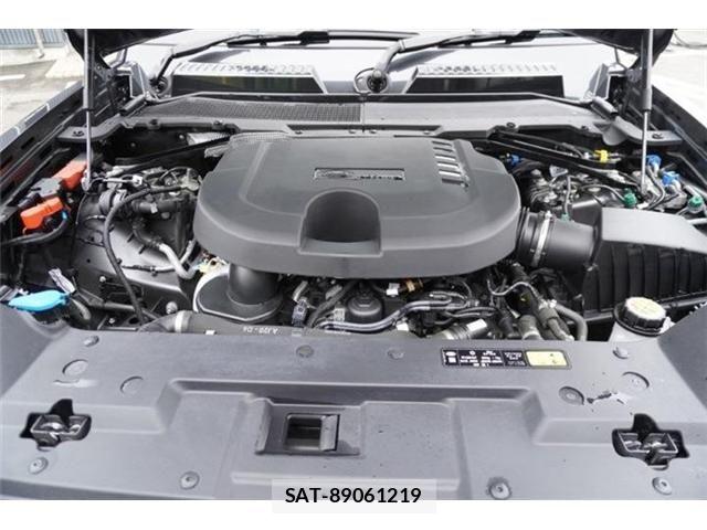 ROVER DEFENDER 2023-12 8355526-8