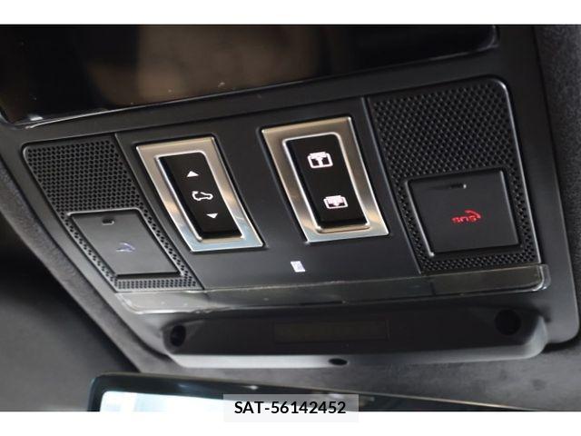 ROVER DEFENDER 2026-04 8368512-19