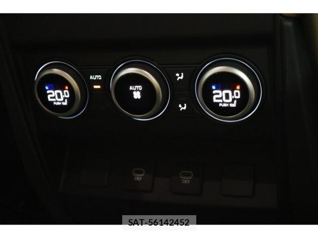 ROVER DEFENDER 2026-04 8368512-27