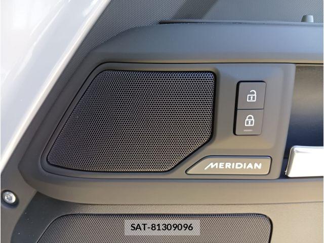 ROVER DEFENDER 2026-05 8368513-21