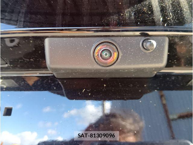 ROVER DEFENDER 2026-05 8368513-26