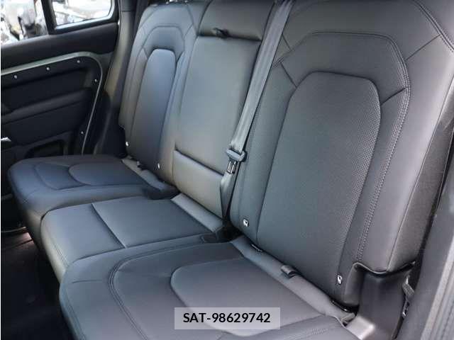 ROVER DEFENDER 2025-07 8368515-19
