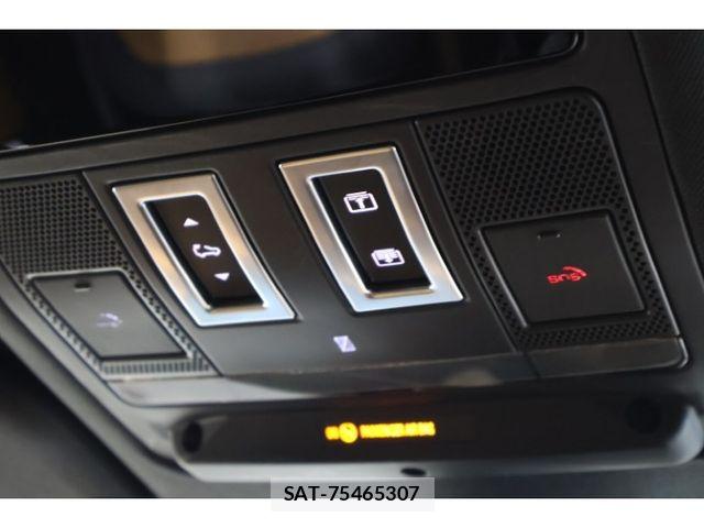ROVER DEFENDER 2023-04 8368511-20