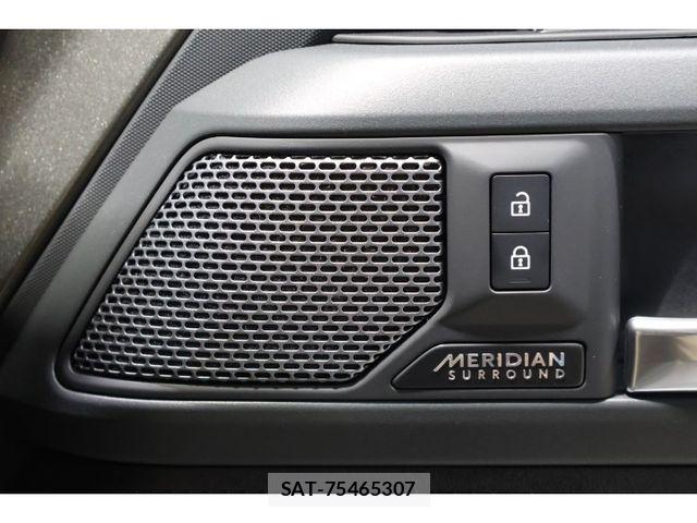 ROVER DEFENDER 2023-04 8368511-23