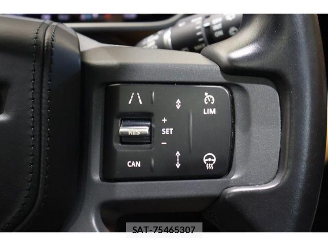 ROVER DEFENDER 2023-04 8368511-26