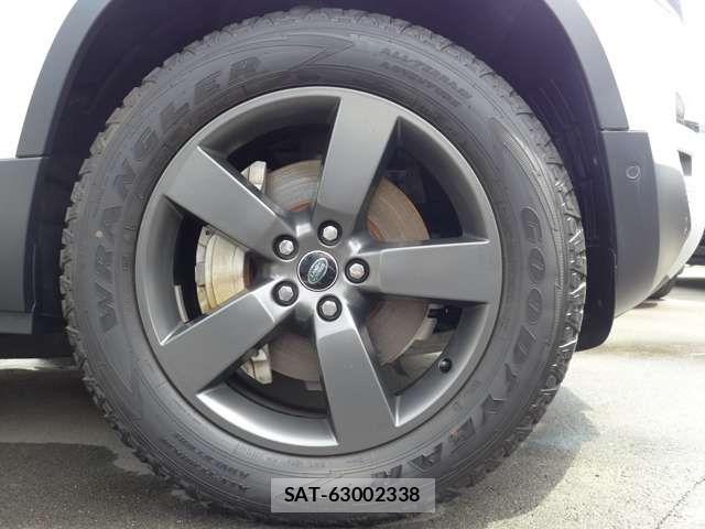 ROVER DEFENDER 2023-06 8368516-16
