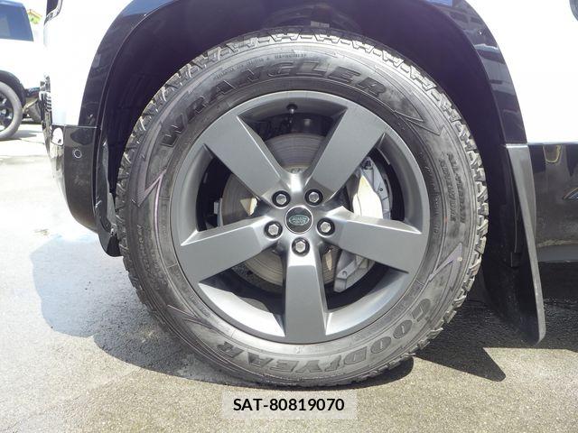 ROVER DEFENDER 2025-10 8414756-15