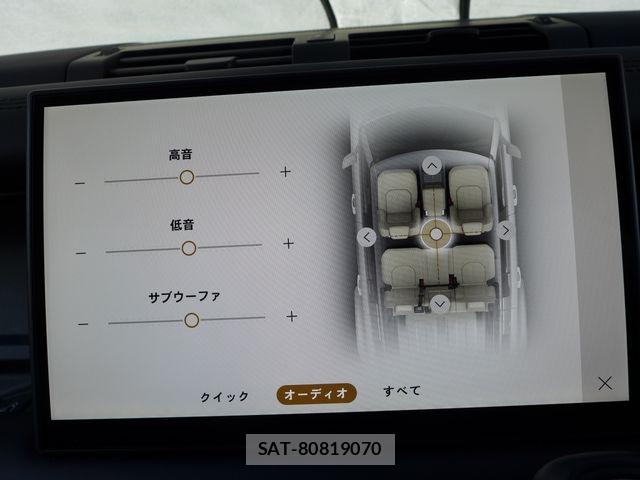 ROVER DEFENDER 2025-10 8414756-25