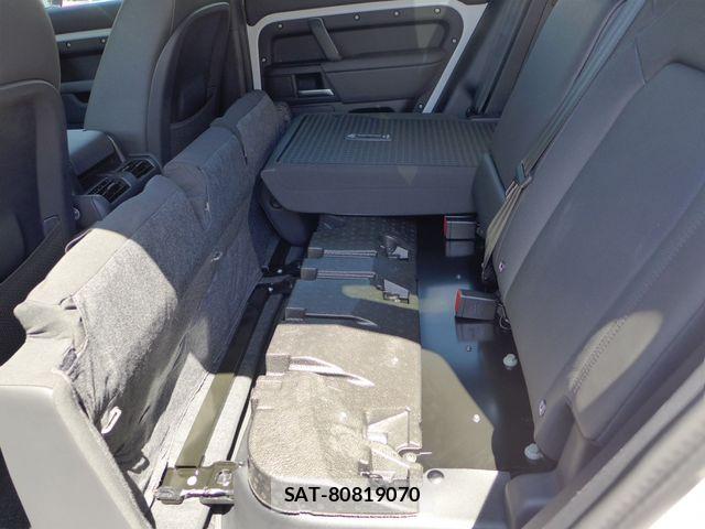 ROVER DEFENDER 2025-10 8414756-29