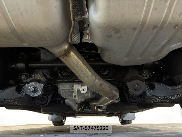 ROVER DEFENDER 2024-05 8414757-16