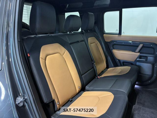 ROVER DEFENDER 2024-05 8414757-21