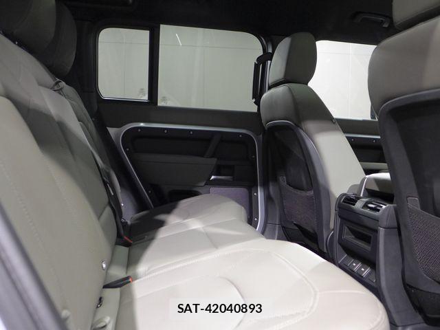 ROVER DEFENDER 2023-09 8414759-2