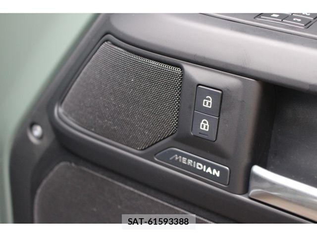 ROVER DEFENDER 2026-05 8414755-25