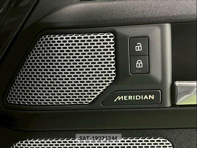 ROVER DEFENDER 2024-03 8486044-10