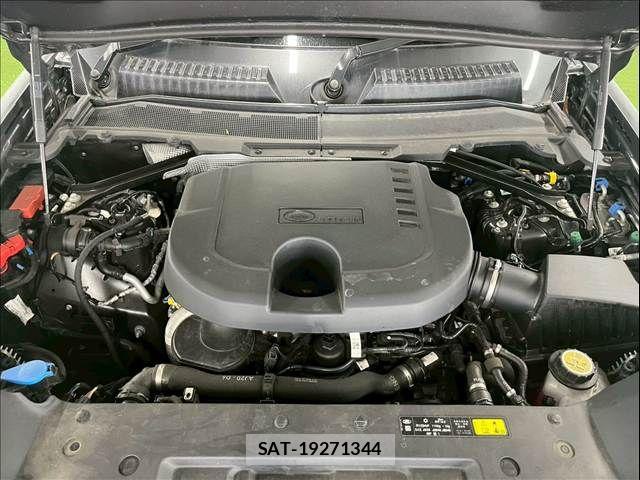 ROVER DEFENDER 2024-03 8486044-11