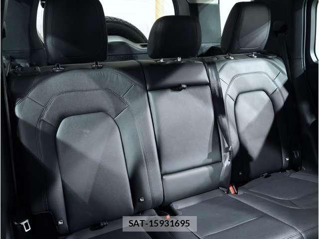 ROVER DEFENDER 2024-07 8527169-25
