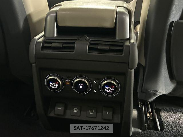 ROVER DEFENDER 2021-05 8628740-17