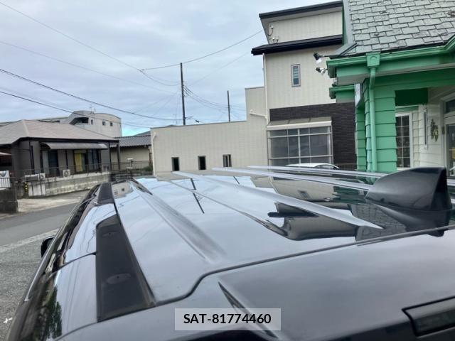 ROVER DEFENDER 2022-04 8666855-12