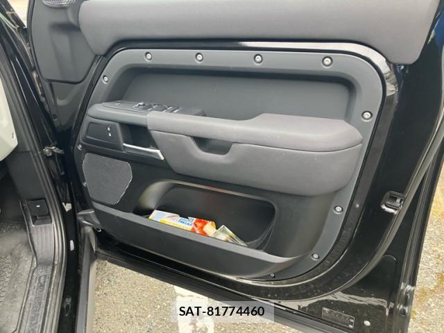 ROVER DEFENDER 2022-04 8666855-14