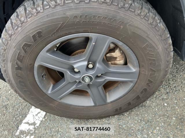 ROVER DEFENDER 2022-04 8666855-7