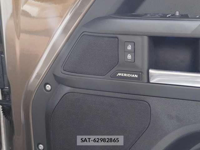 ROVER DEFENDER 2025-02 8661376-4