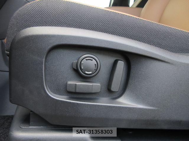 ROVER DEFENDER 2025-06 8661374-19