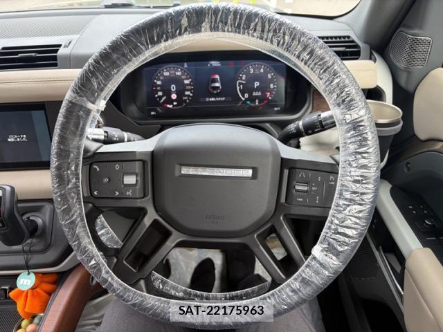 ROVER DEFENDER 2021-05 8661377-12