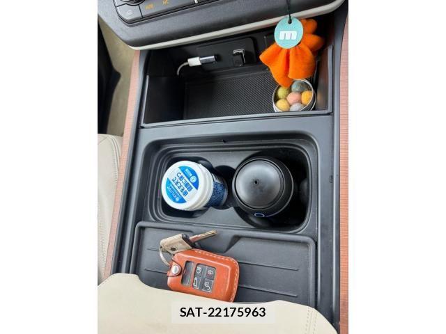 ROVER DEFENDER 2021-05 8661377-16