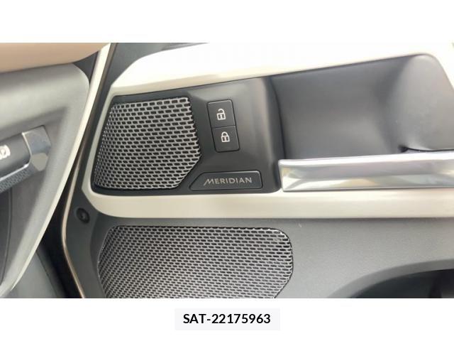 ROVER DEFENDER 2021-05 8661377-25