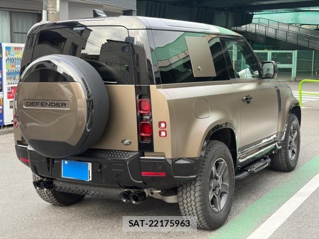 ROVER DEFENDER 2021-05 8661377-3