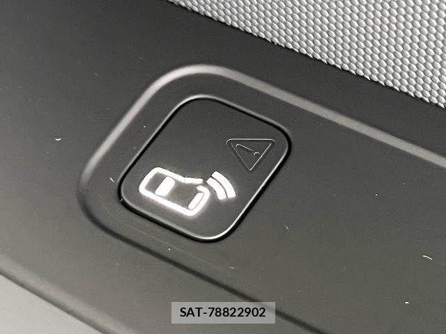 ROVER DEFENDER 2021-07 8797380-8