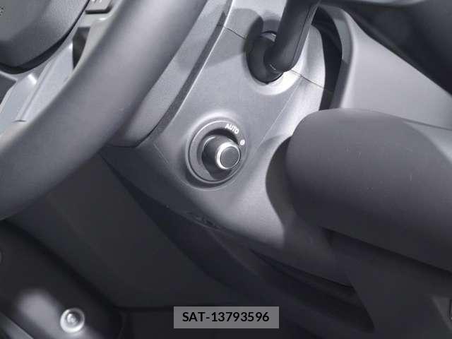ROVER DEFENDER 2025-03 8831406-10