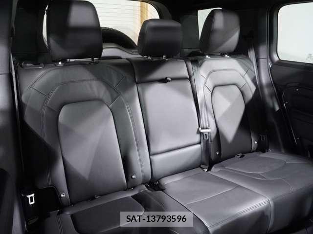 ROVER DEFENDER 2025-03 8831406-28