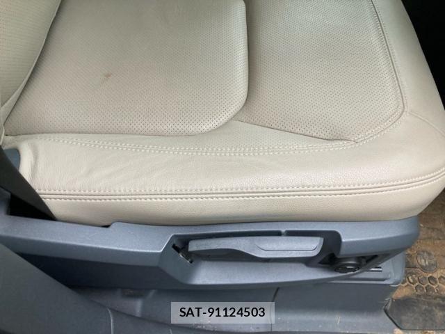 ROVER DEFENDER 2023-09 8831409-13